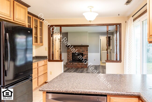 Building Photo - 7726 Tipperary Trail