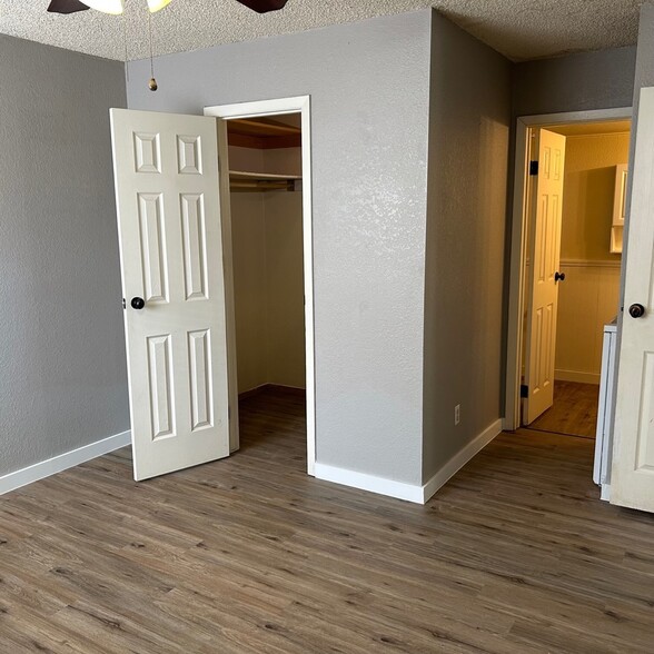 Building Photo - 12366 West Nevada Place