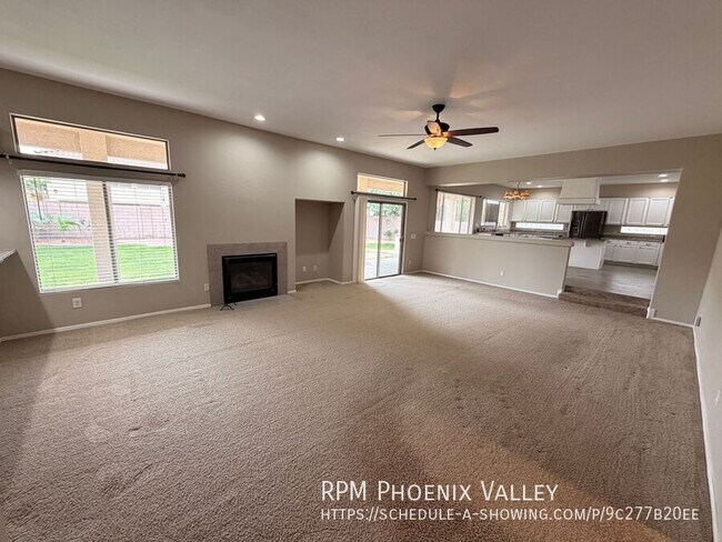 Building Photo - 13313 W Palo Verde Dr