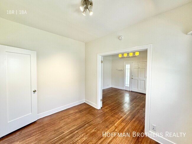 Building Photo - 808 Lucile Ave