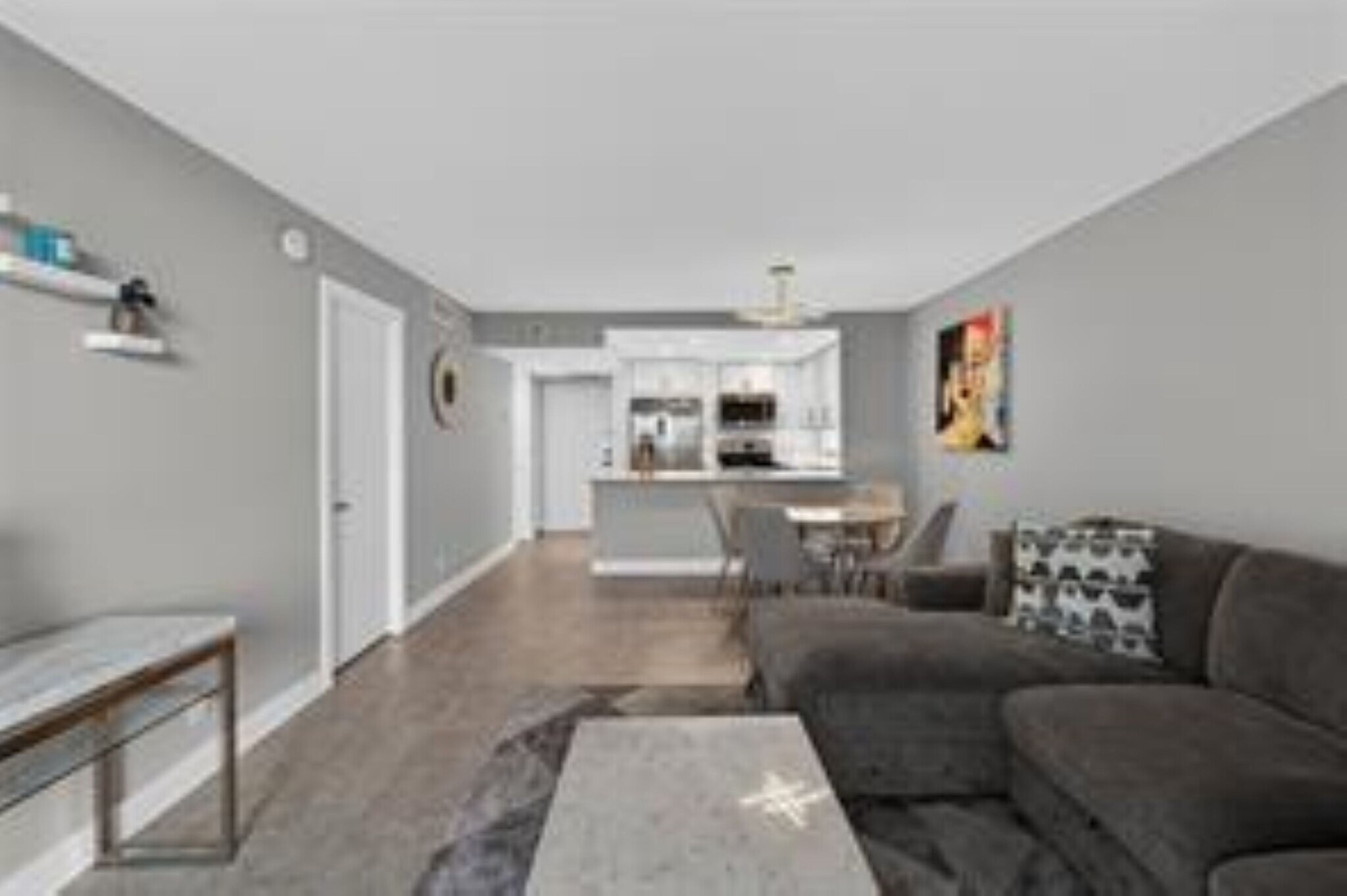 Building Photo - 1800 N Andrews Ave