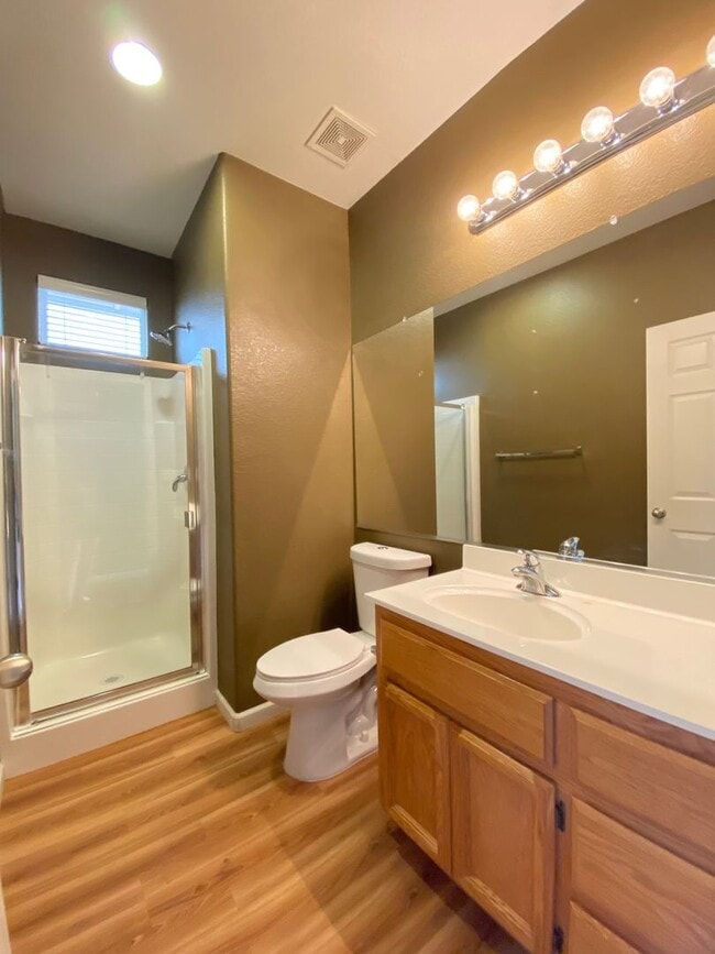 Building Photo - Coming Soon - Natomas 2/2 at Riverdale Nor...