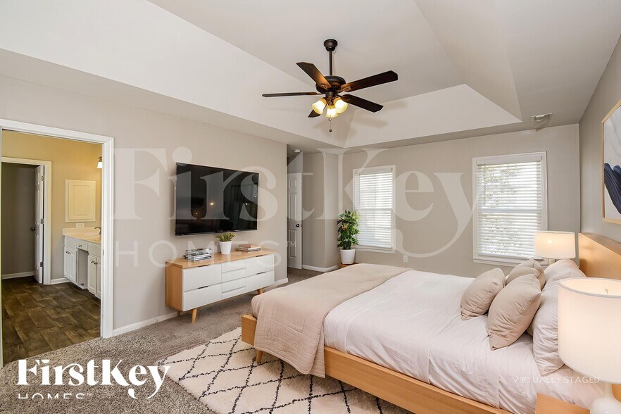 Building Photo - 112 Market Ln