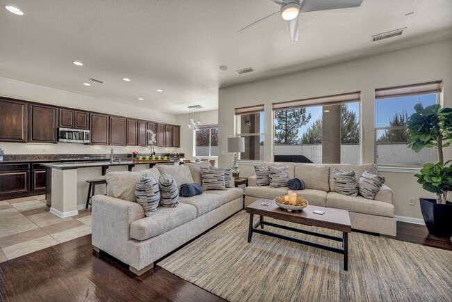 Building Photo - 6328 Windy Meadow Dr