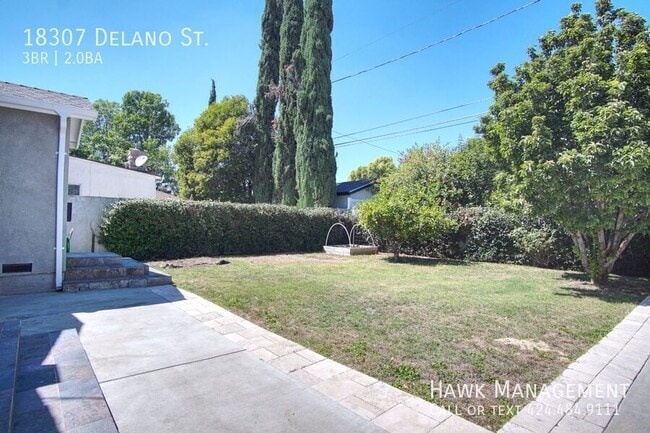 Building Photo - 18307 Delano St