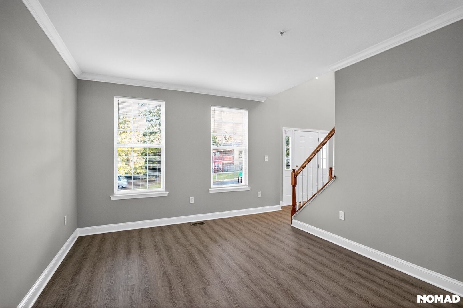 Building Photo - 7 Hickory St