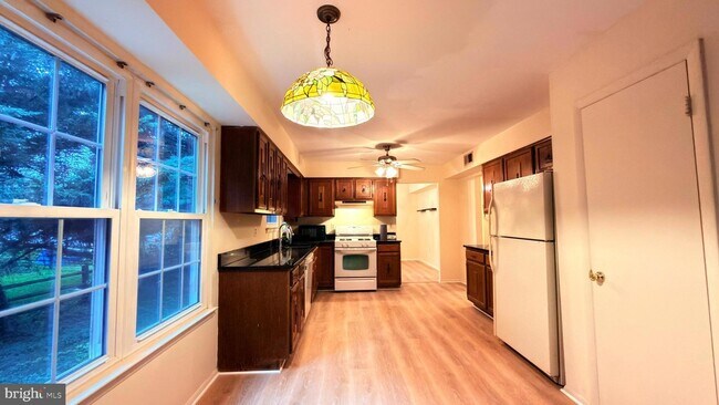 Building Photo - 18441 Cape Jasmine Way