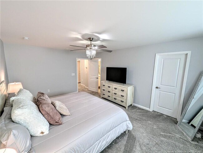 Building Photo - 5723 Kalamata Dr