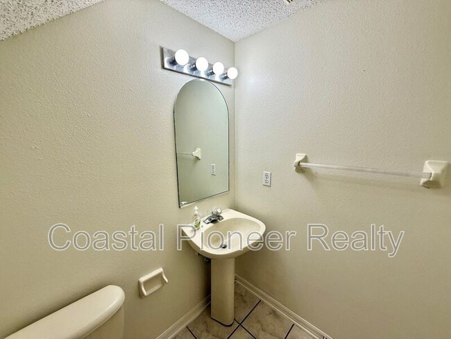 Building Photo - 4311 Deermont Cir