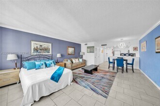 Building Photo - 2501 S Ocean Dr