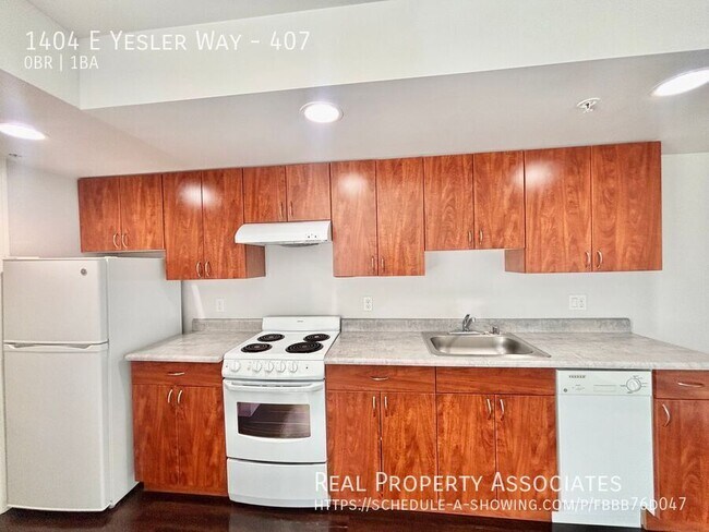 Building Photo - 1404 E Yesler Wy