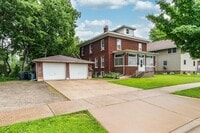 Building Photo - 903 Zeisler St