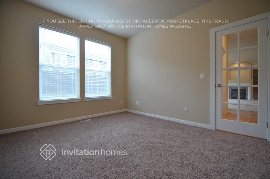 Building Photo - 18512 112th Ave E