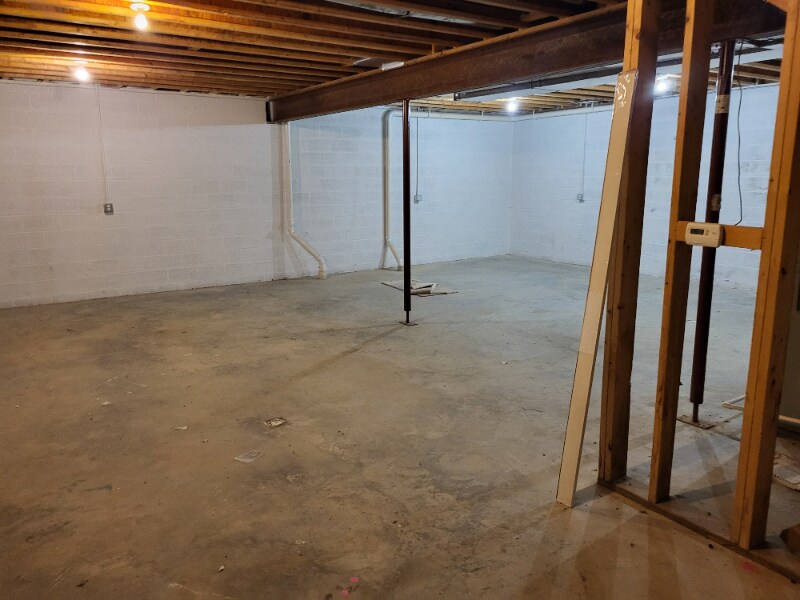 Building Photo - 113 Legacy Dr