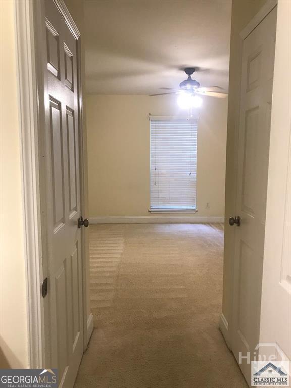 Building Photo - 1055 Baxter St