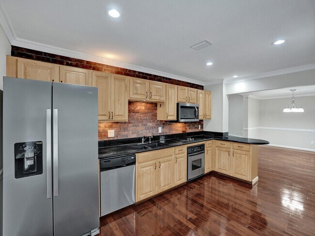 Building Photo - 9280 Sable Ridge Cir