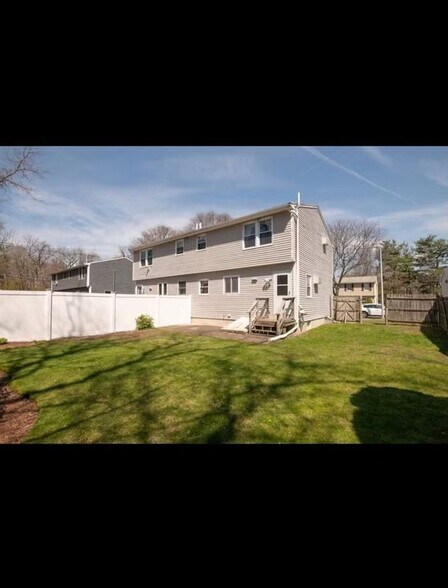 Building Photo - 3 A Christina Drive