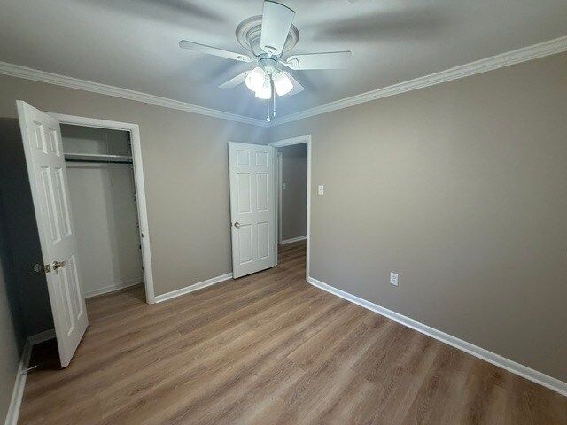 Building Photo - 1520 Crestwood Rd