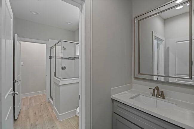 Building Photo - 6533 Castlebay Dr