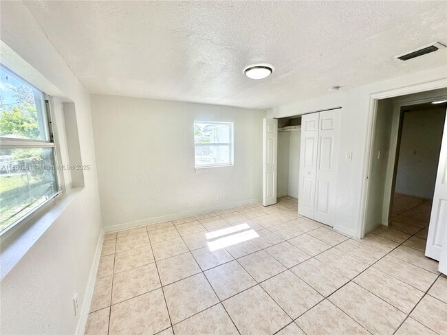 Building Photo - 7156 NW 15th Ct