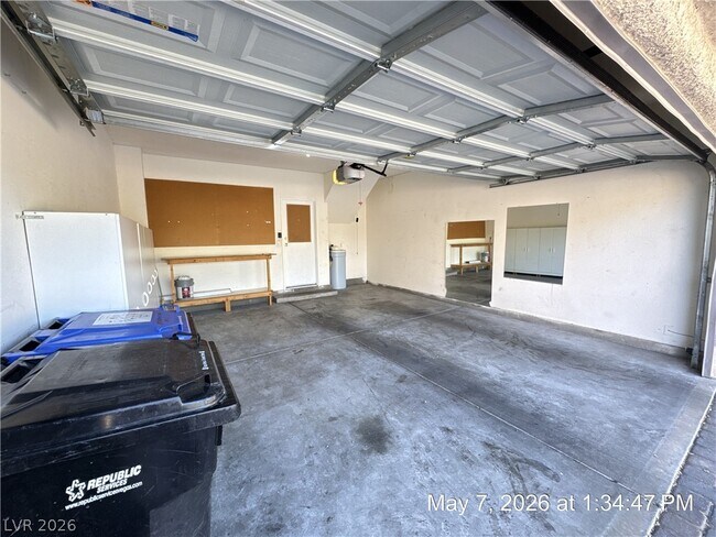 Building Photo - 1299 Investment Way