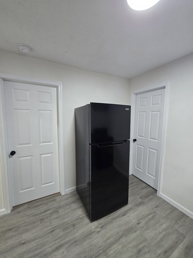 Building Photo - 1029 N New York Ave