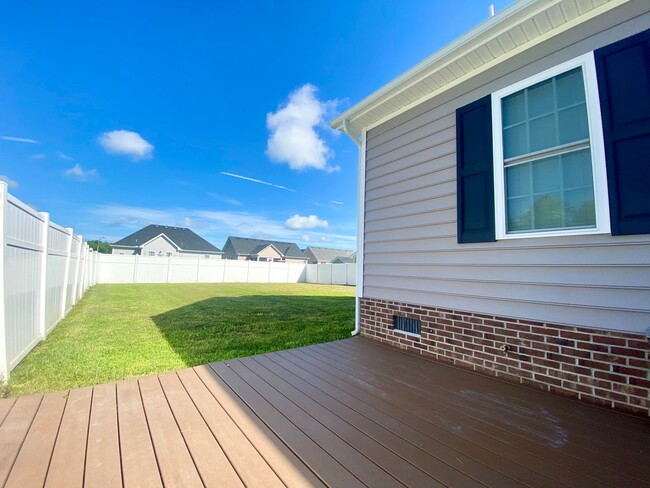 Building Photo - 532 Millbrooke Cir