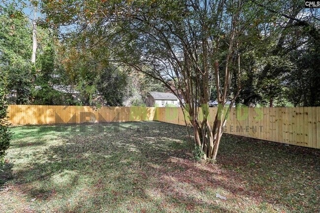 Building Photo - 2722 Dubard St
