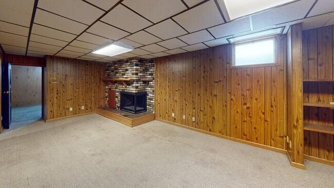 Building Photo - 1727 Assumption Dr