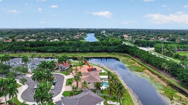 Building Photo - 981 Waterside Cir