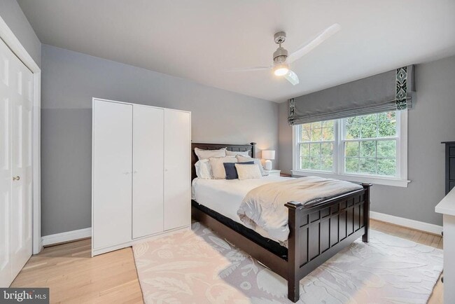 Building Photo - 822 S Royal St