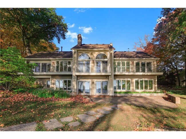 Building Photo - 2648 Casco Point Rd