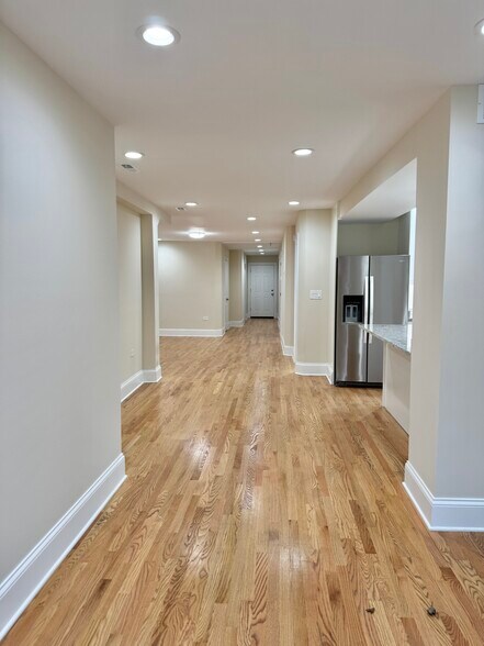 Building Photo - 5506 N Glenwood Ave