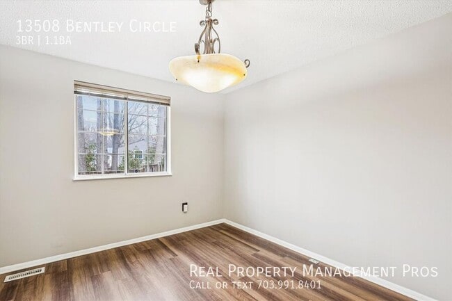 Building Photo - 13508 Bentley Cir