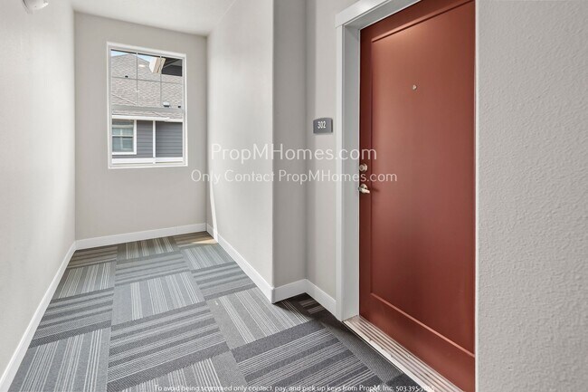 Building Photo - Charming One-Bedroom Condo in the Heart of Bull Mountain - Pool & Gym Access Included!