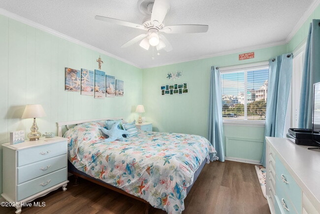 Building Photo - 301 Commerce Way
