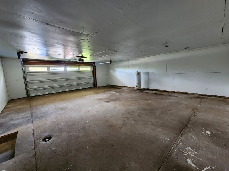 Building Photo - 16905 10th Ave