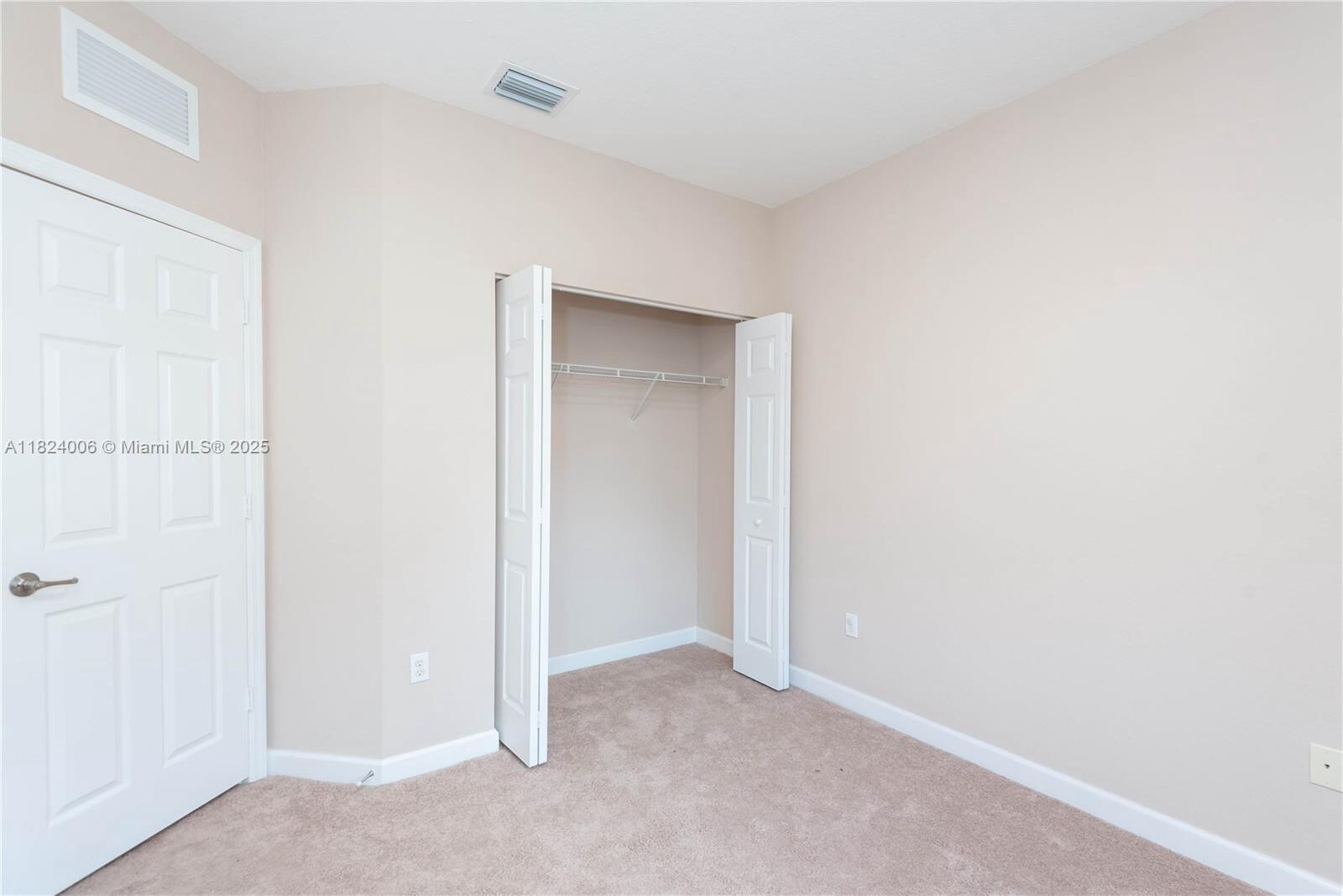 Building Photo - 11510 NW 88th Ln