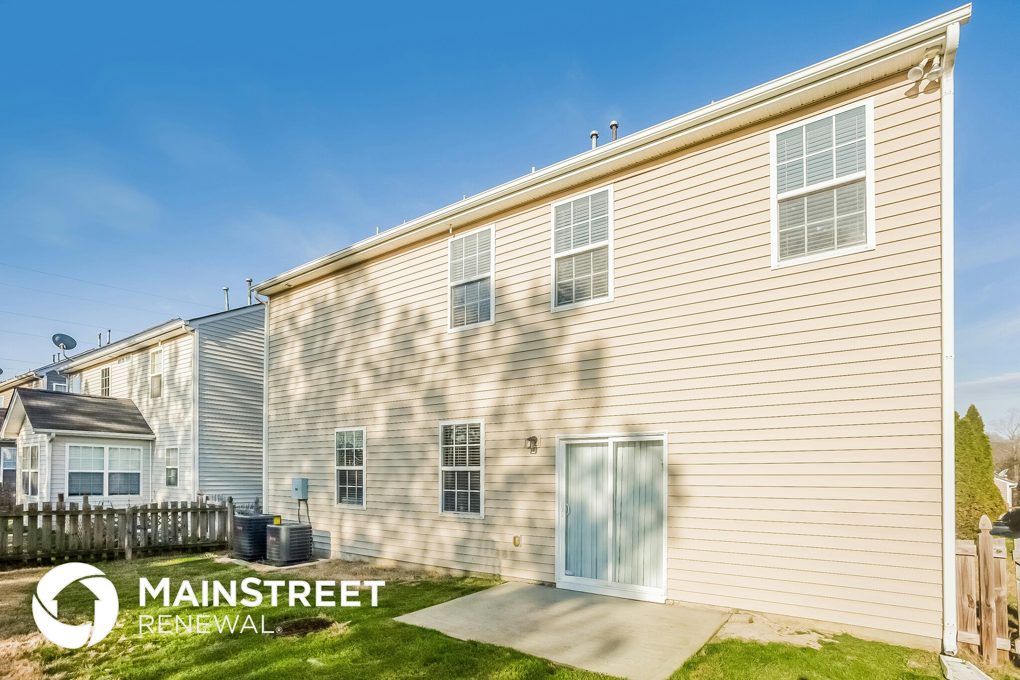 Building Photo - 4204 Houldsworth Dr