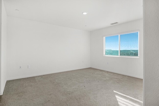 Building Photo - 2032 Gatlin Ct