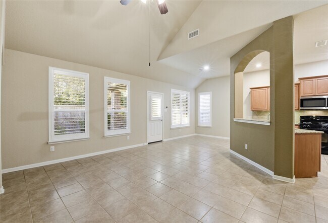 Building Photo - 114 Forest Elk Pl