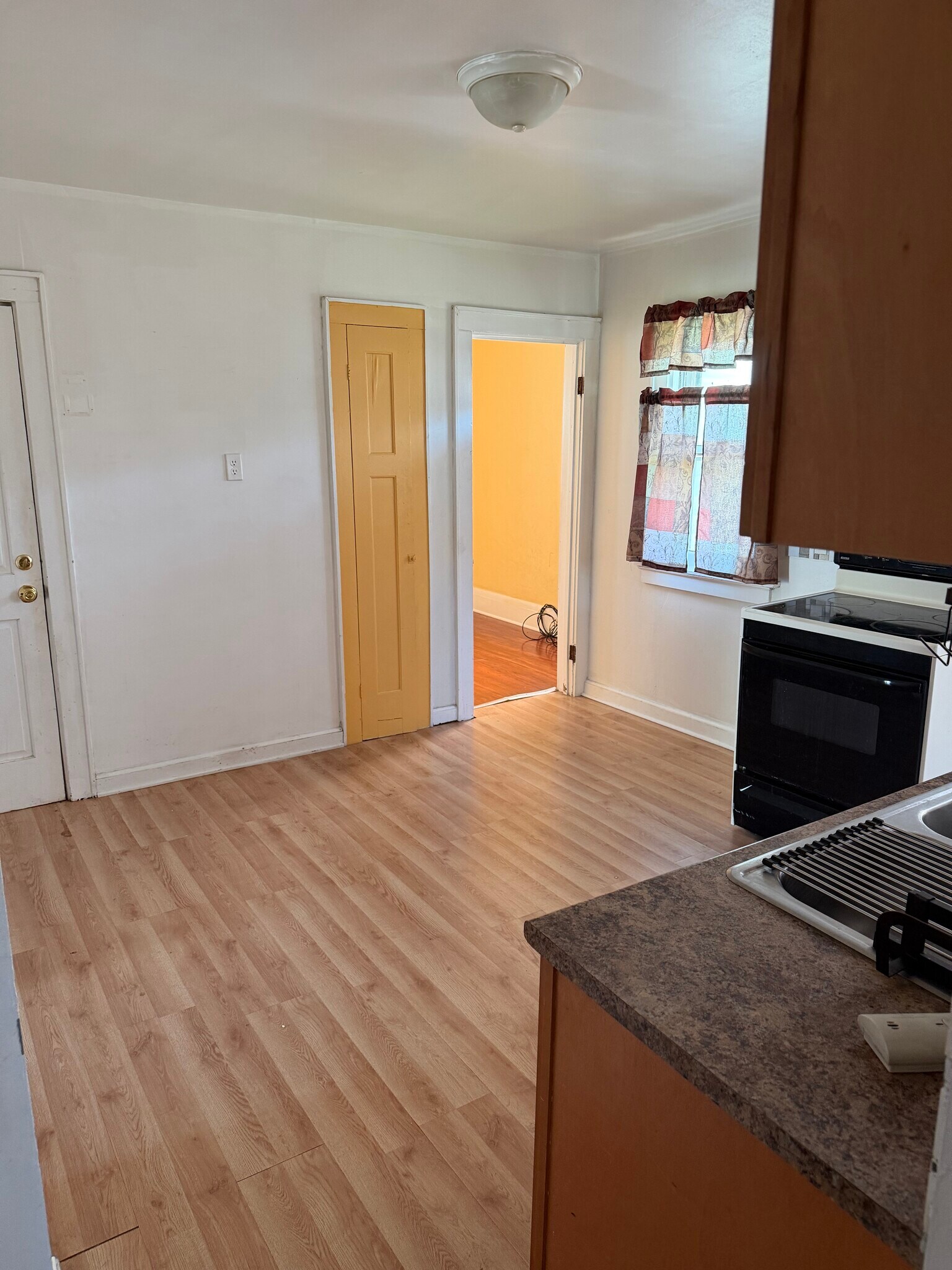 Building Photo - 4051 N 48th St
