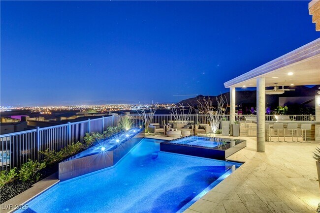 Building Photo - 6300 Clovis Point St