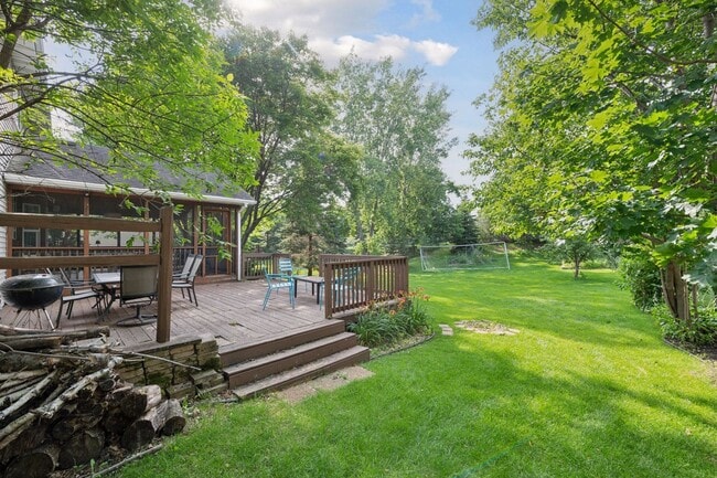 Building Photo - Chaska’s Next Showstopper