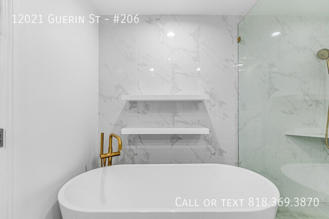 Building Photo - 12021 Guerin St