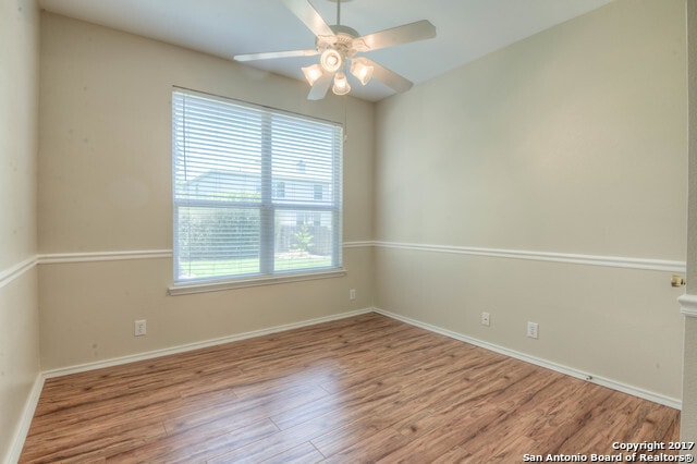 Building Photo - 3913 Arroyo Del Sol