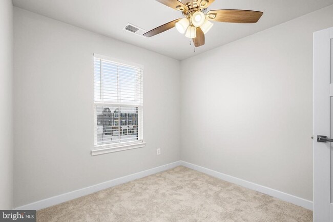 Building Photo - 148 Fletcher Cir