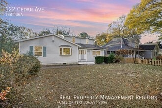 Building Photo - 122 Cedar Ave