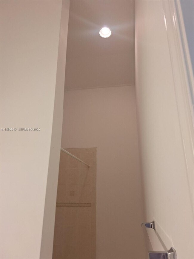 Building Photo - 6621 Winfield Blvd