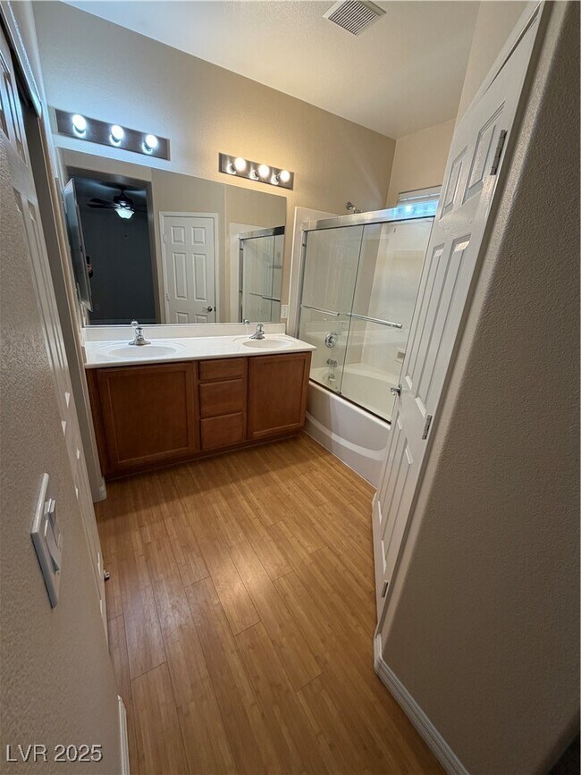 Building Photo - 9233 W Sunny Oven Ct